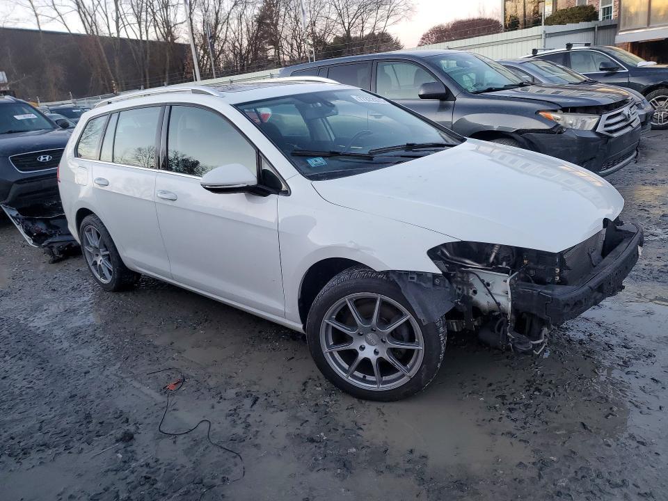 2015 Volkswagen Golf Sportwagen s