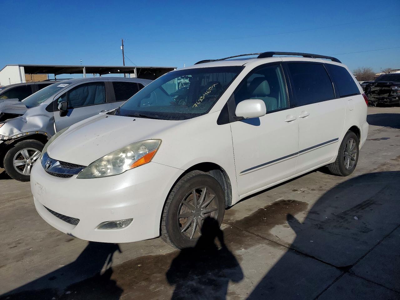 2006 Toyota Sienna xle