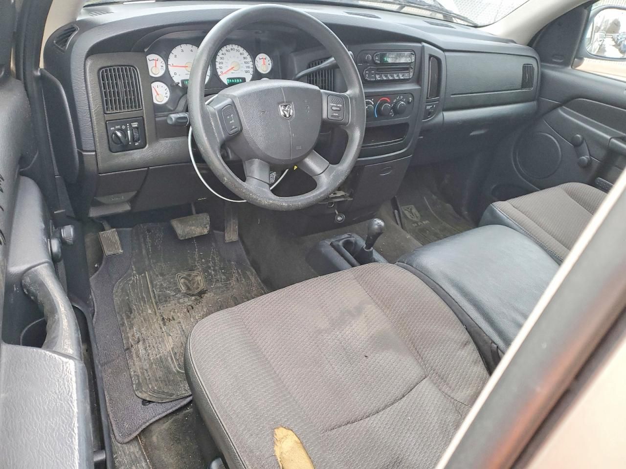 2005 Dodge Ram 1500 st