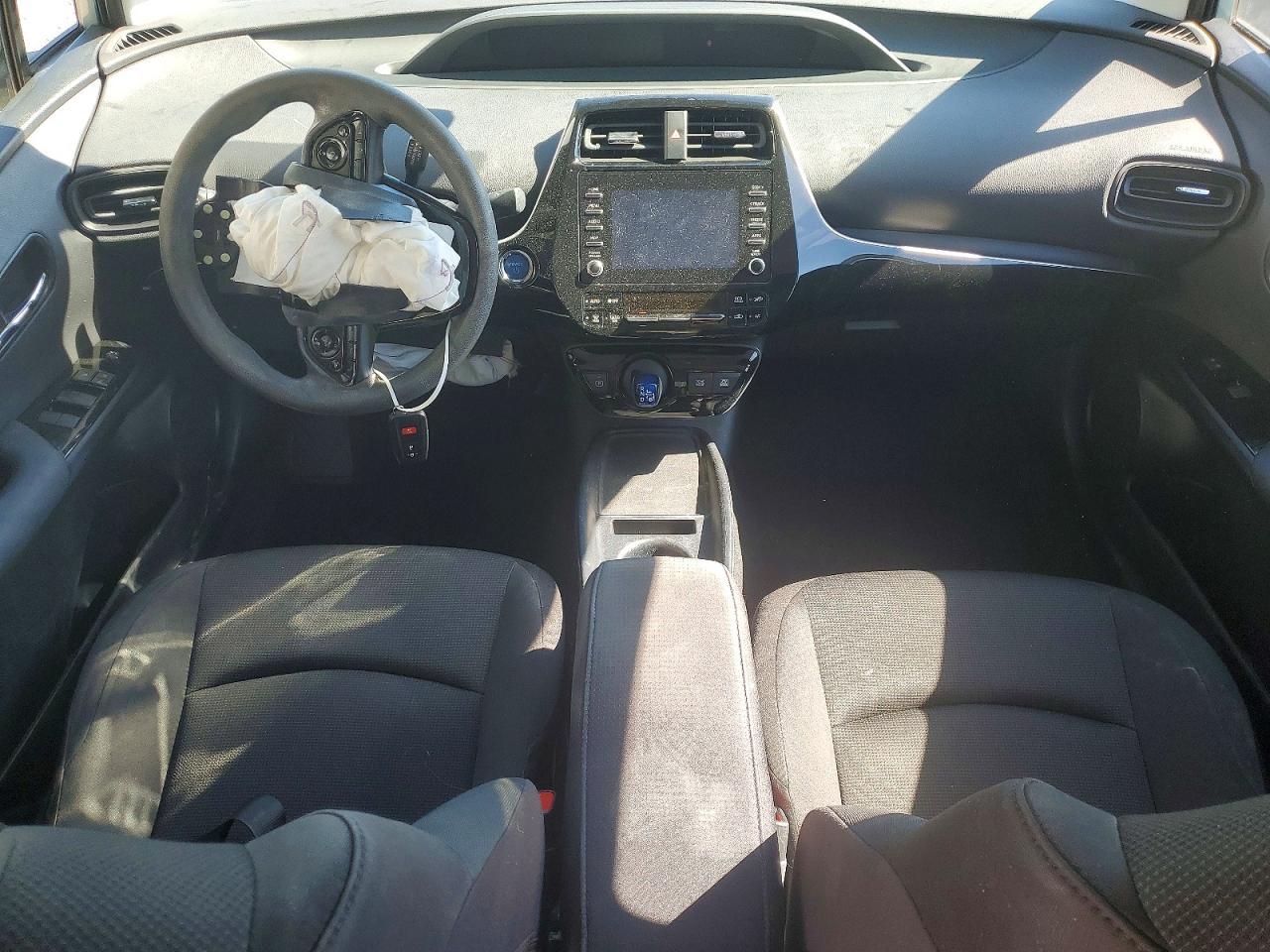 2020 Toyota Prius l