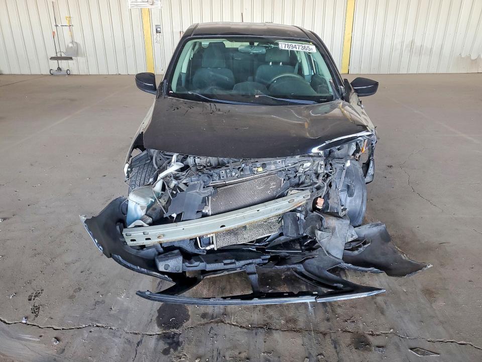 2016 Nissan Versa 1.6 sv