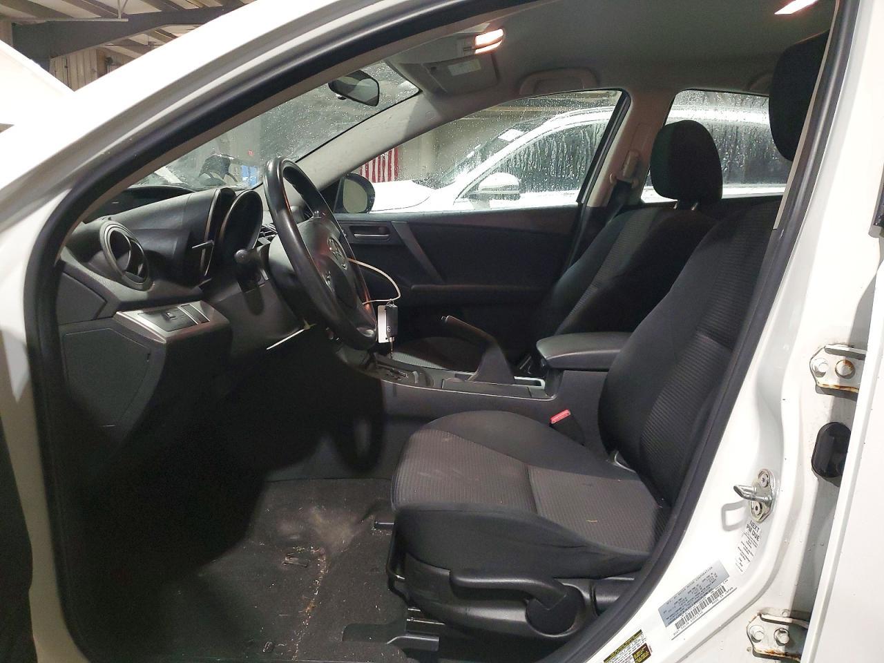 2013 Mazda 3 I