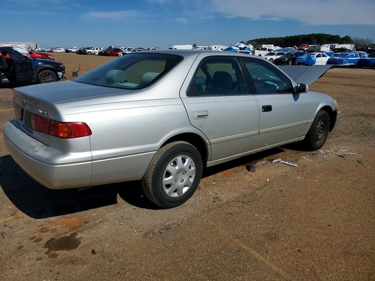 2000 Toyota Camry ce