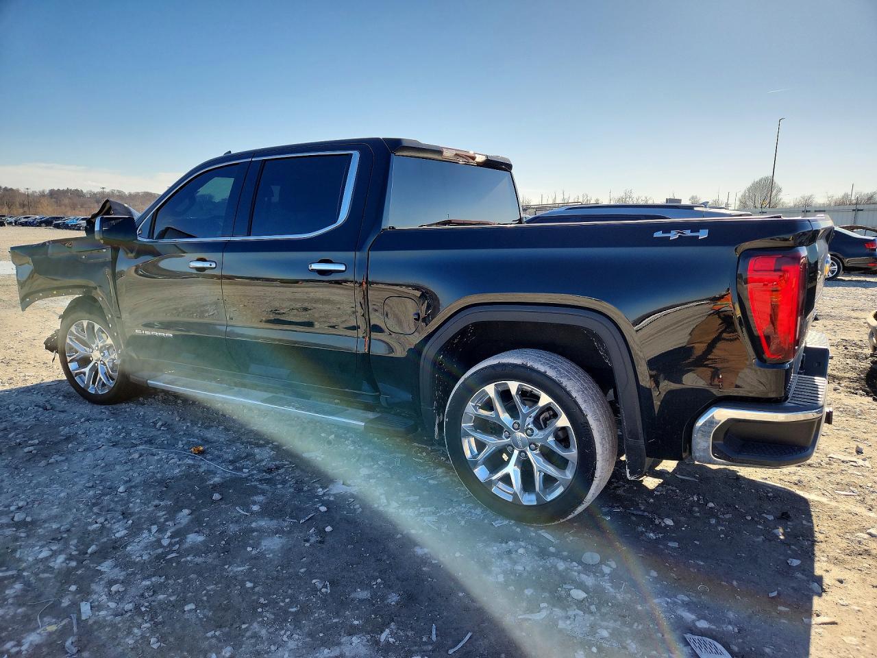 2023 GMC Sierra K1500 SLT