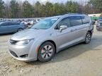 2018 Chrysler Pacifica Hybrid Limited