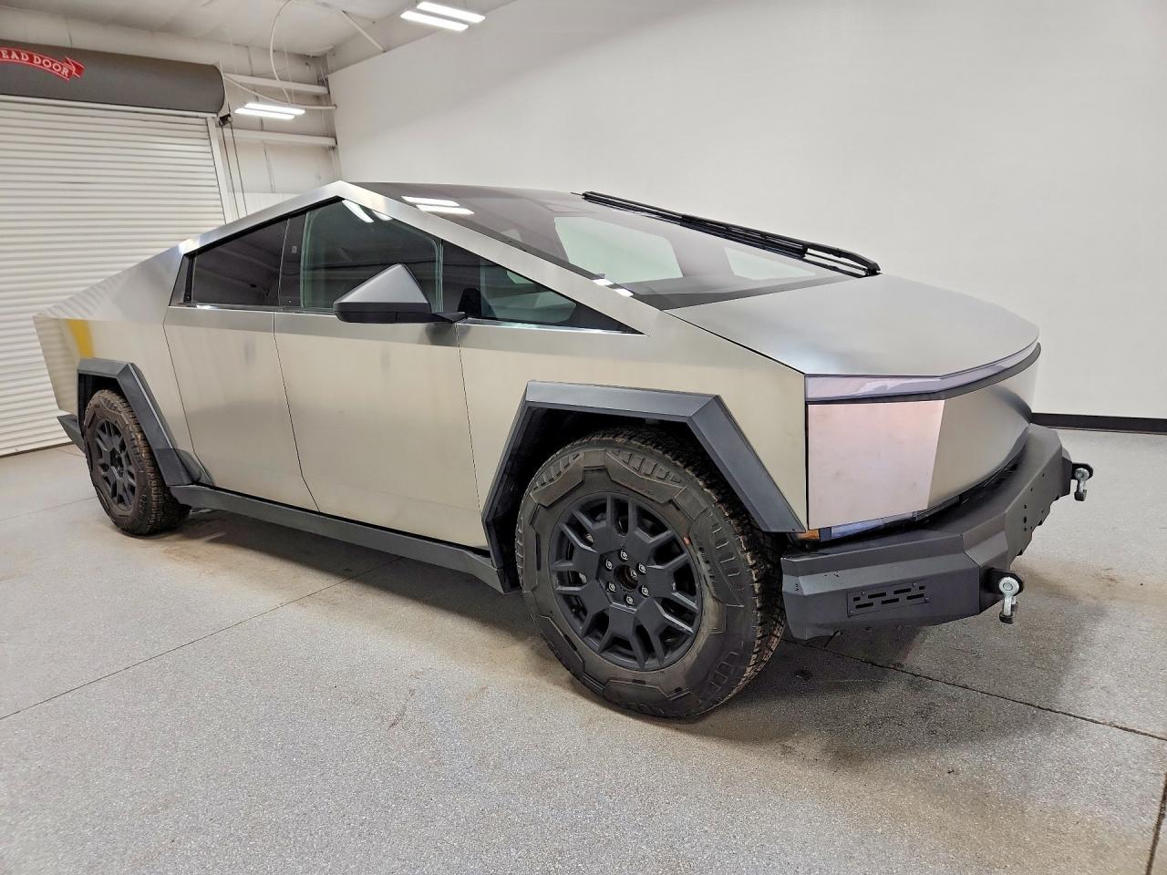 2024 Tesla Cybertruck