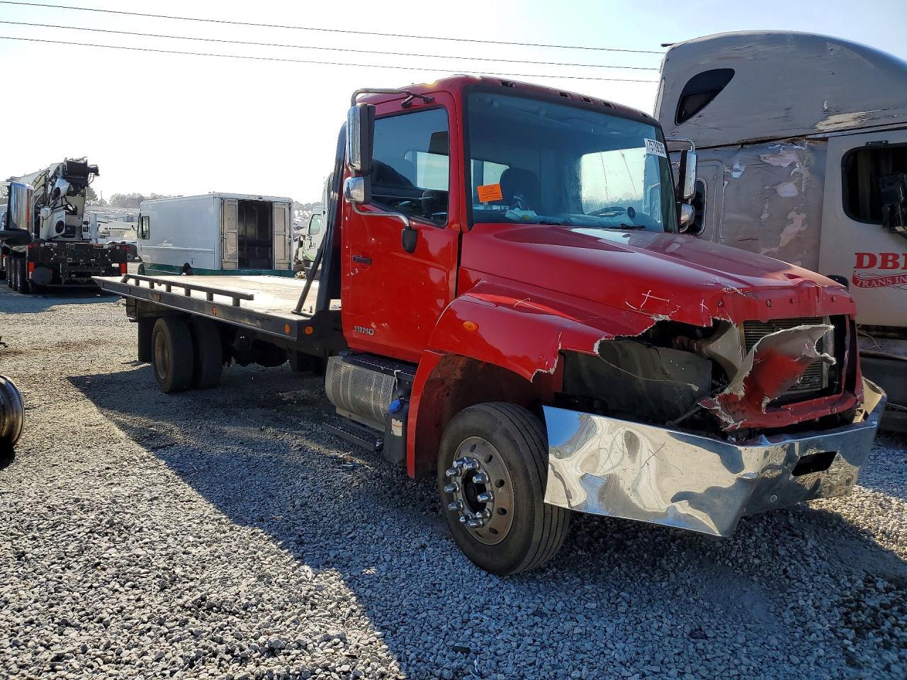 2018 Hino 258/268 Rollback Truck