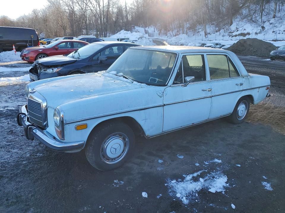 1973 Mercedes-Benz 1973 Mercedes Benz 220 se
