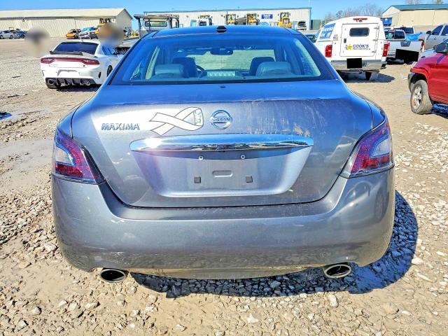2014 Nissan Maxima s