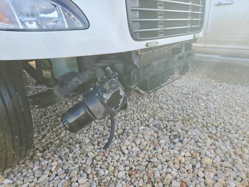 2021 Freightliner Business Class M2 Flatbed Truck