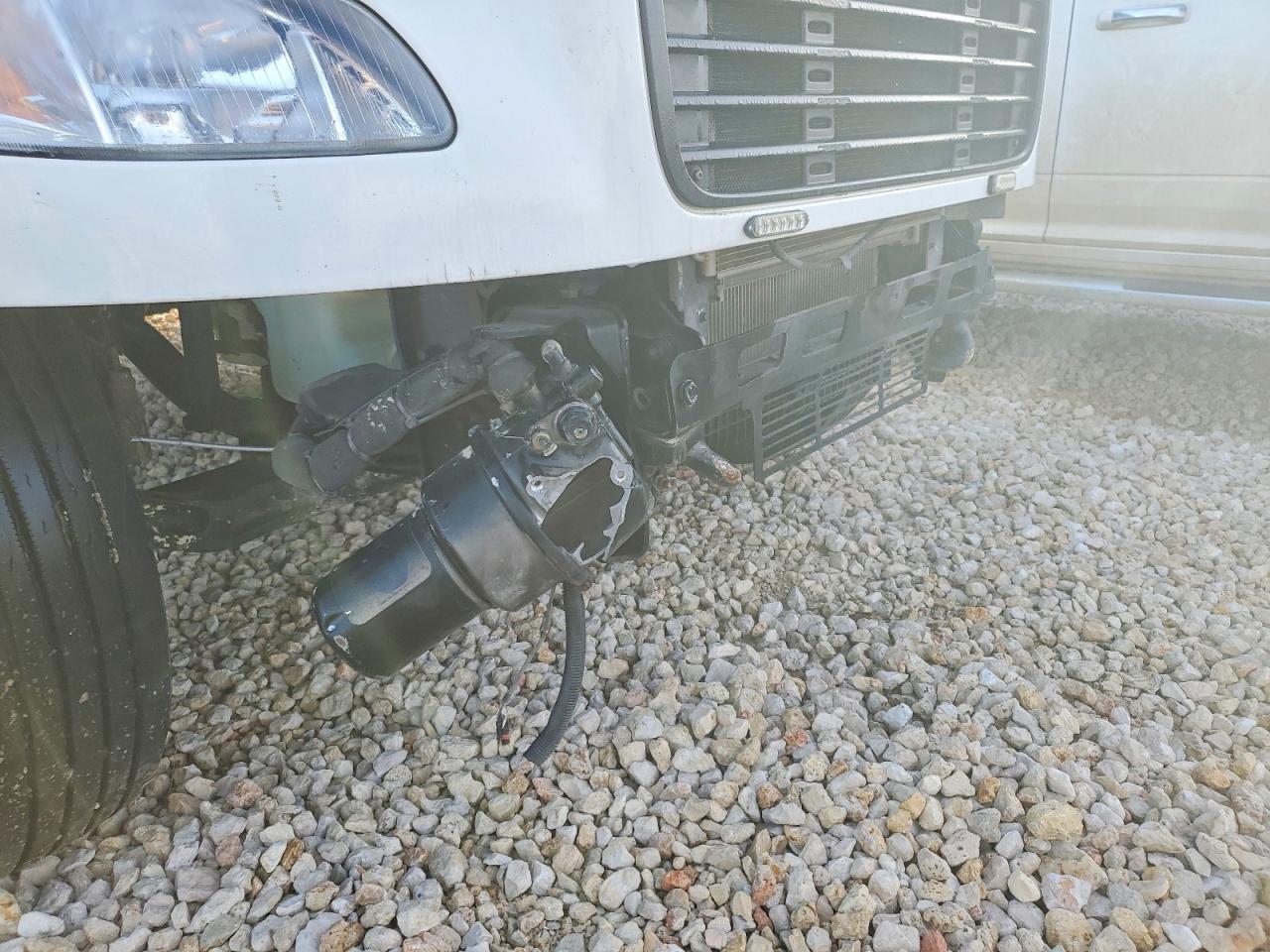 2021 Freightliner Business Class M2 Flatbed Truck