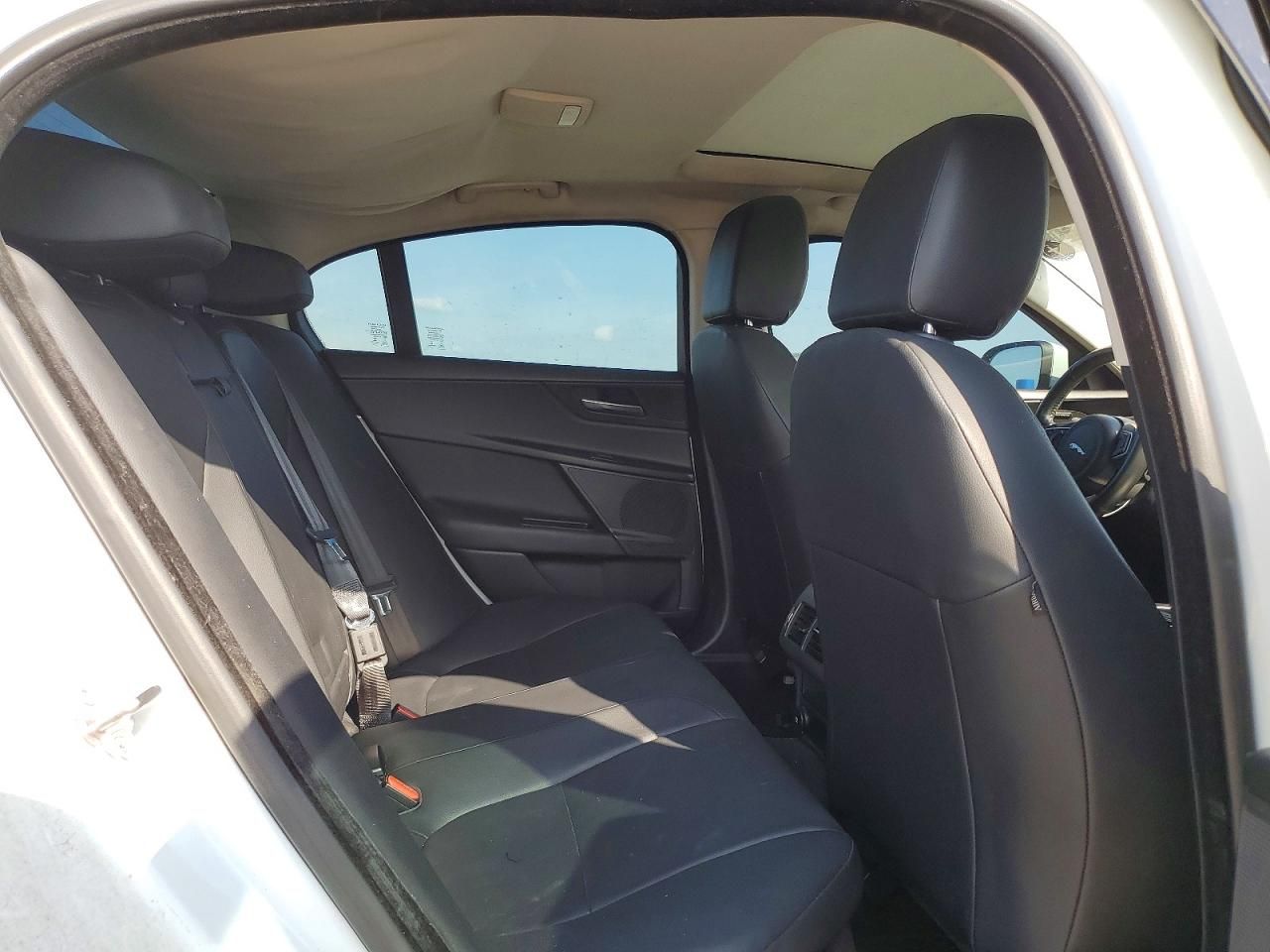 2018 Jaguar Xe Premium