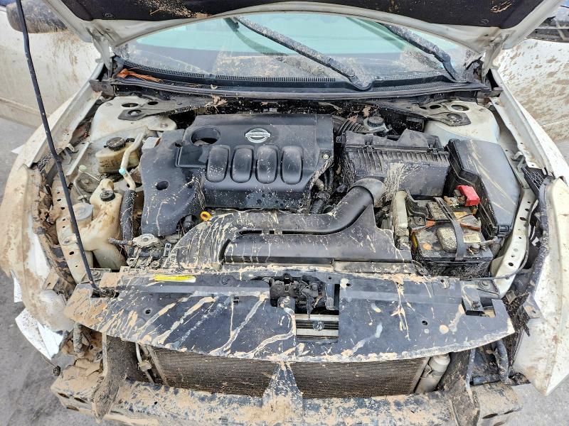 2011 Nissan Altima Base