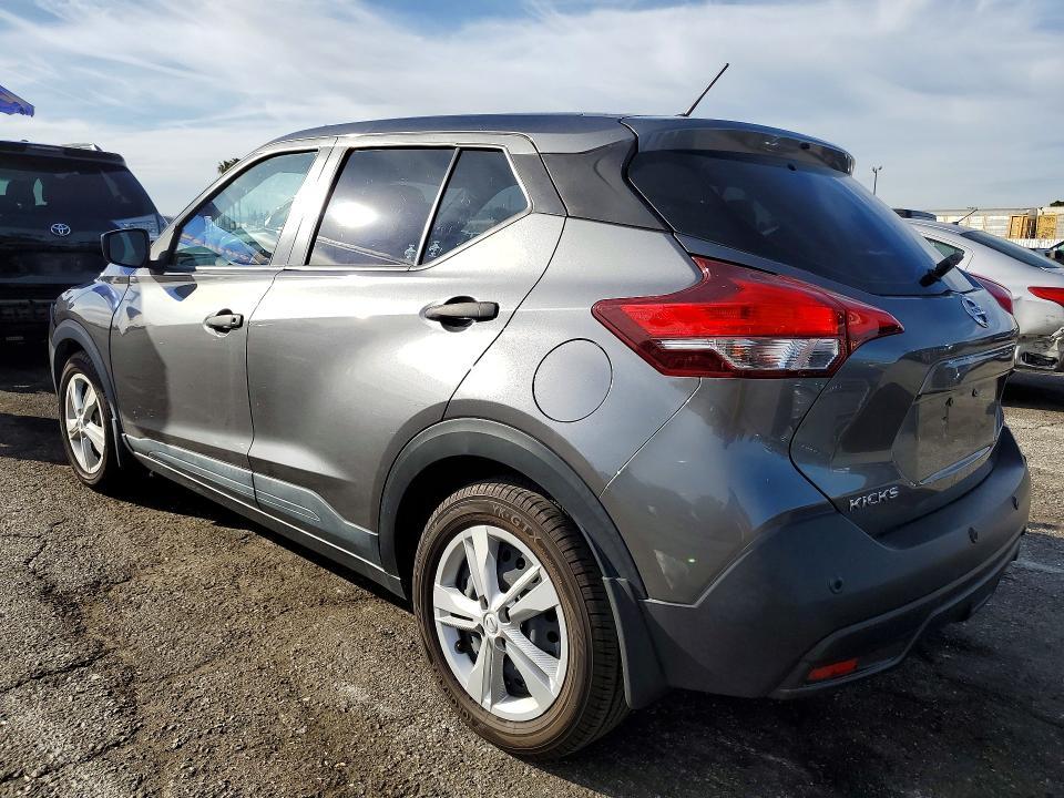 2020 Nissan Kicks s