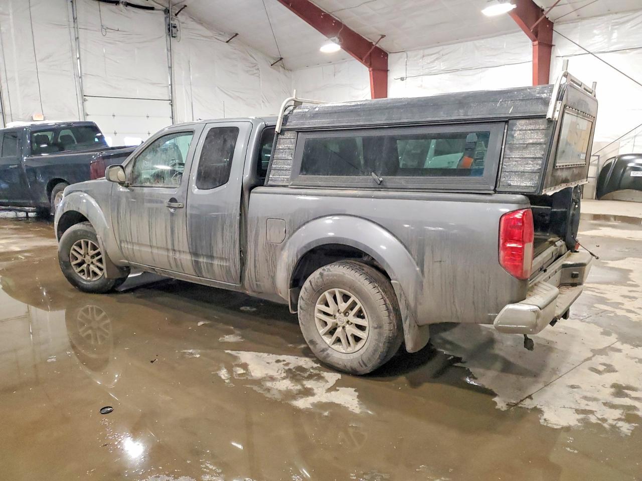 2016 Niss Frontier SV