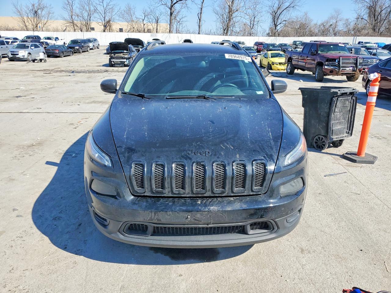 2017 Jeep Cherokee Sport