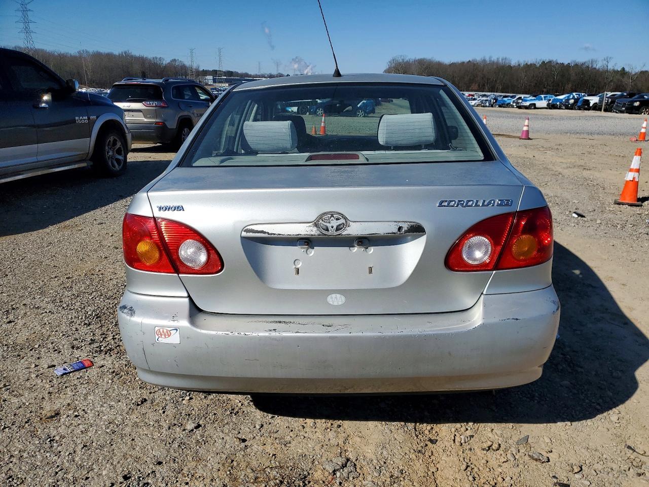 2004 Toyota Corolla ce