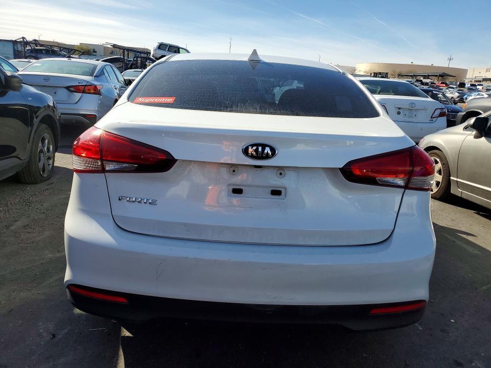 2018 KIA Forte lx
