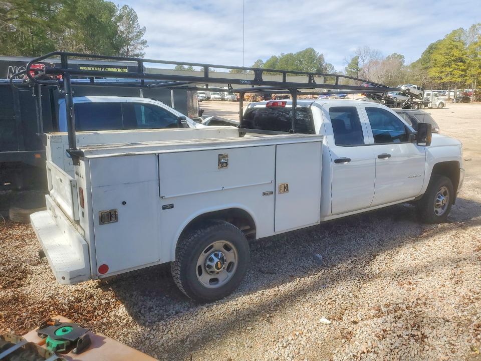 2017 Chevrolet Silverado Utility / Service Truck