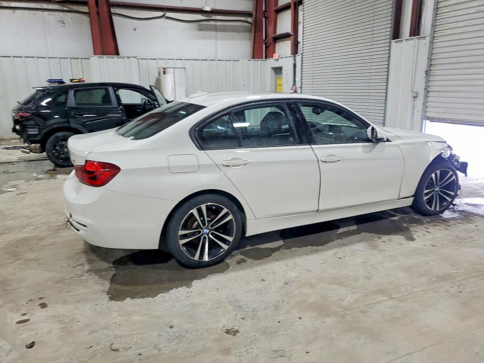 2018 BMW 330 xi