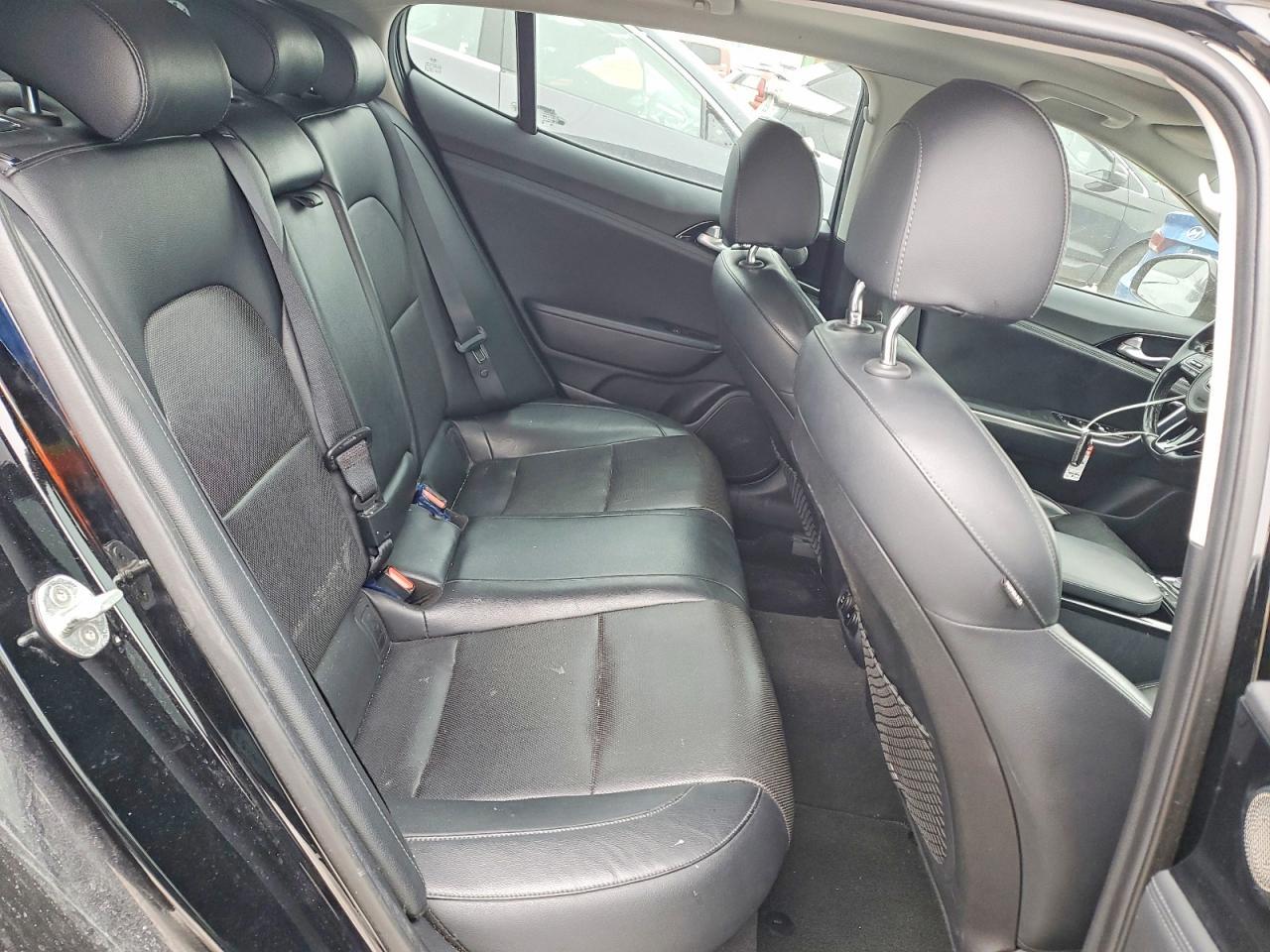 2018 KIA Stinger Premium