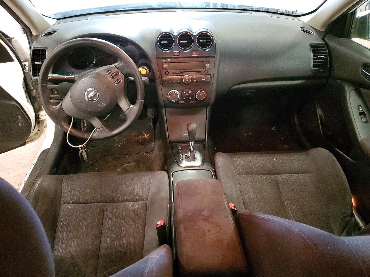 2011 Nissan Altima Base