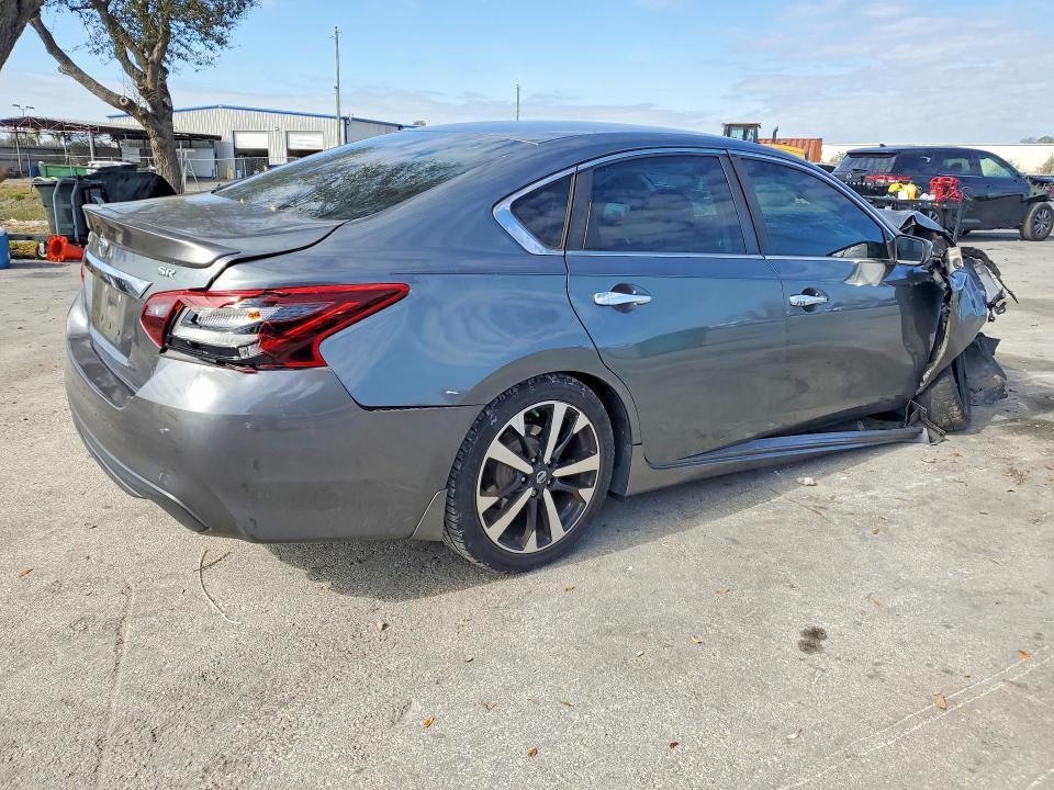 2018 Nissan Altima 2.5 sr