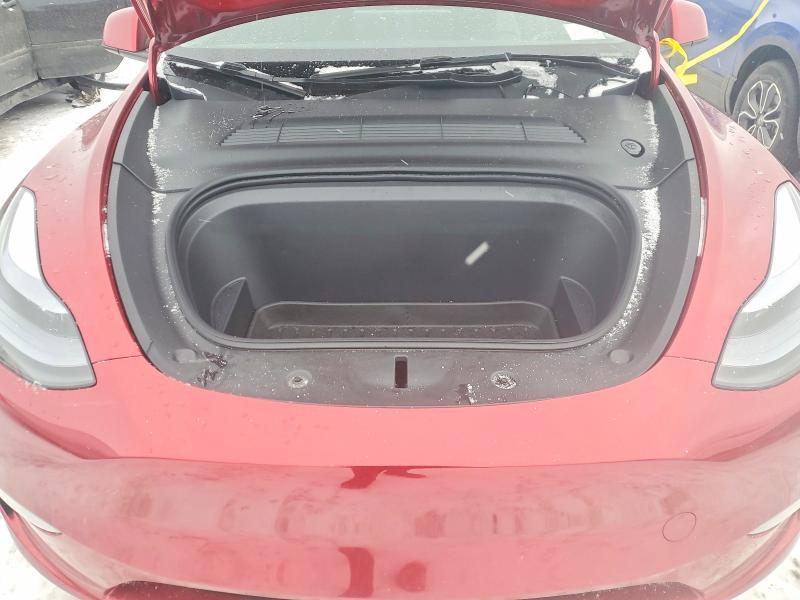 2025 Tesla Model y