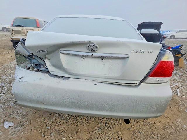 2006 Toyota Camry le