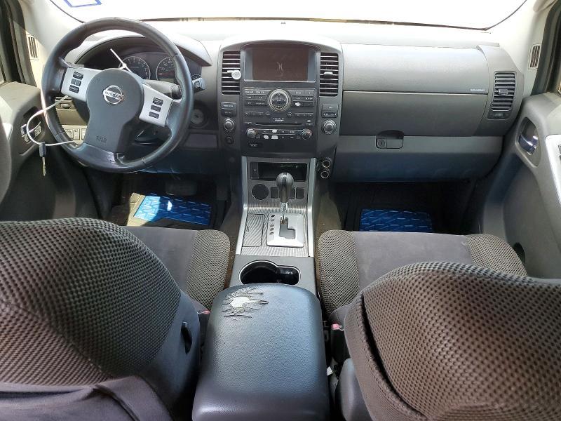 2008 Nissan Pathfinder s