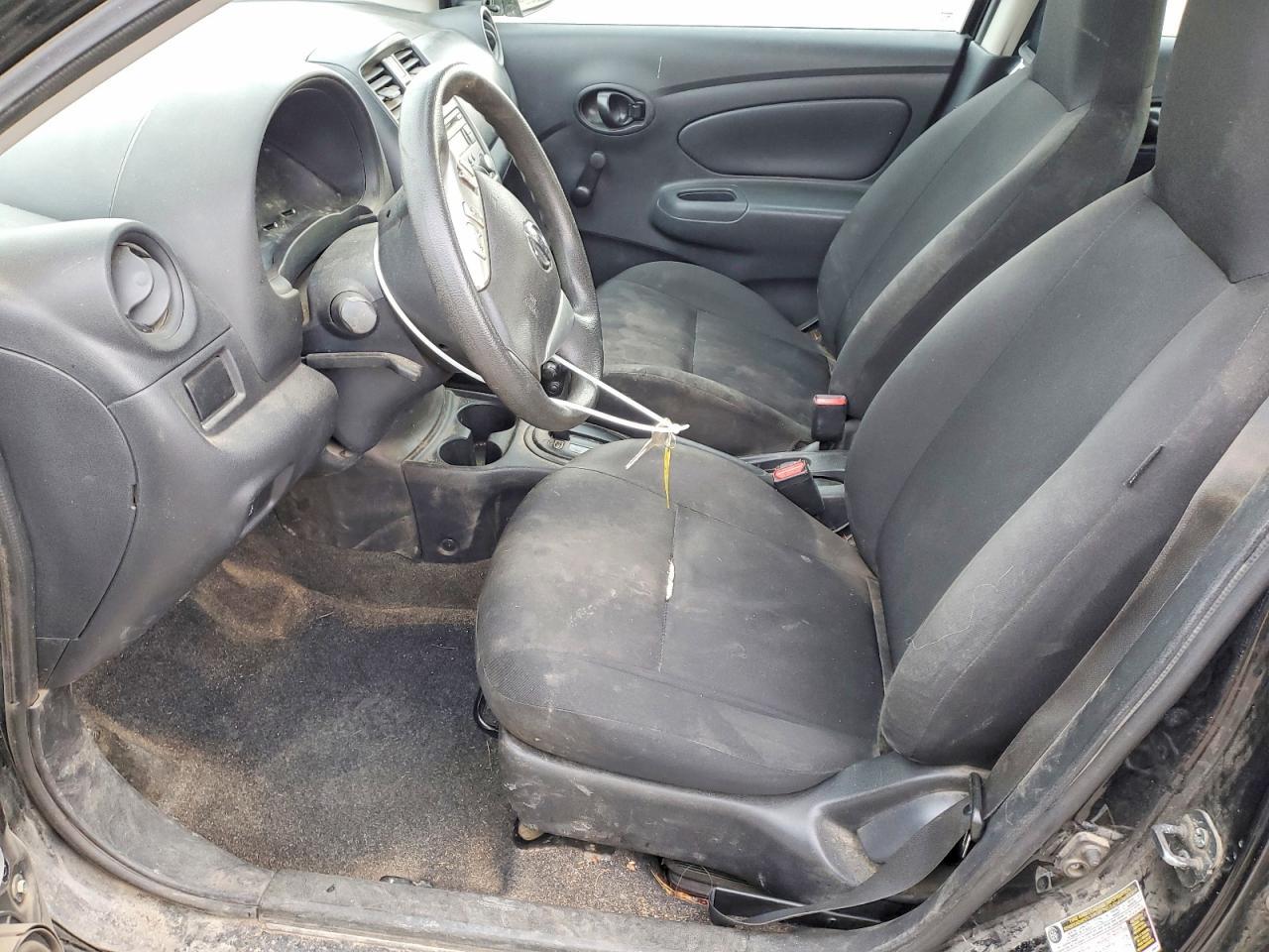 2015 Nissan Versa s