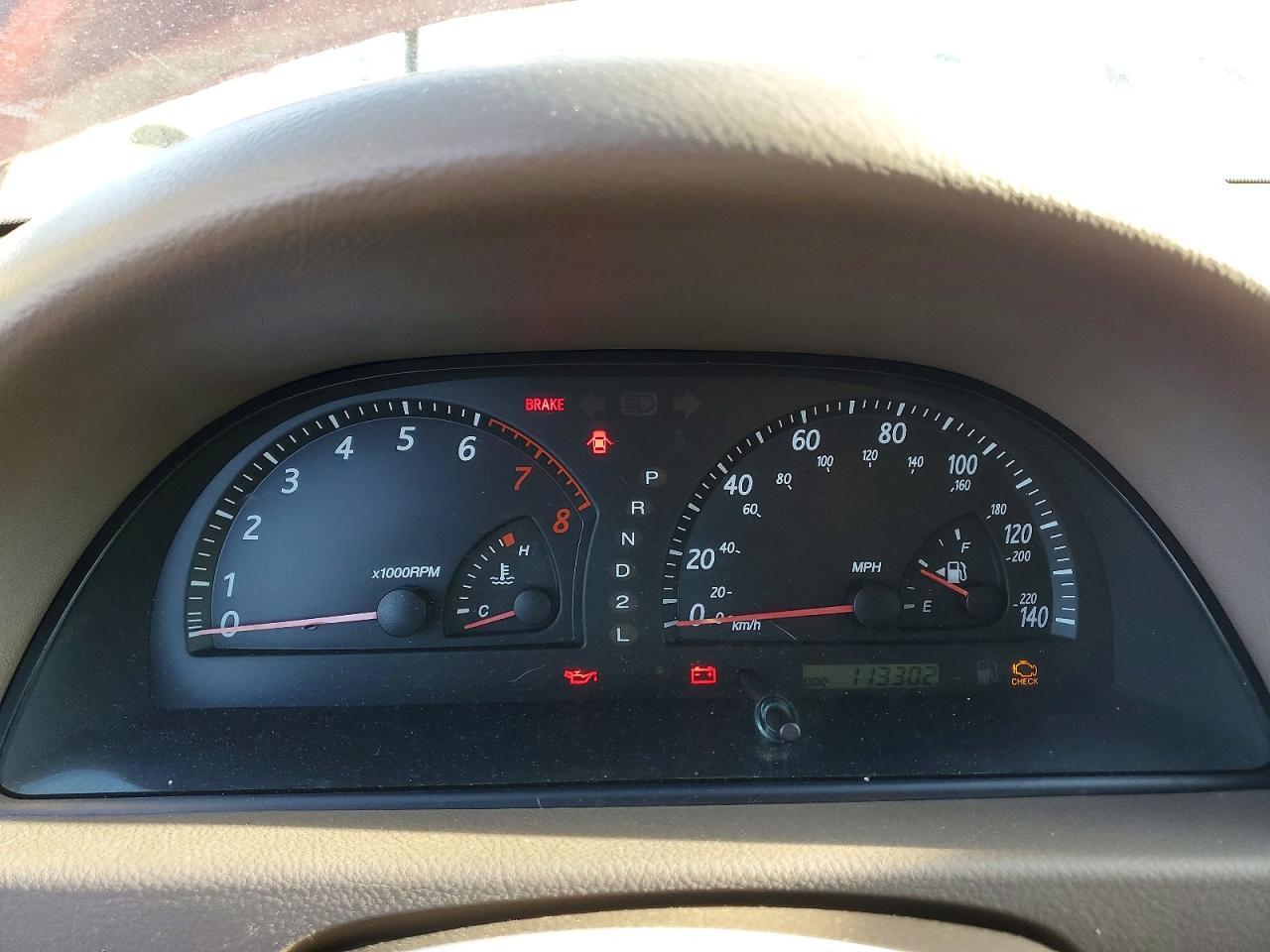 2003 Toyota Camry le