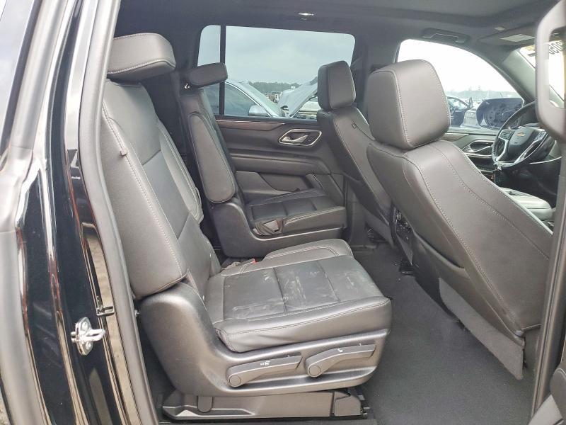 2023 Chevrolet Suburban C1500 lt