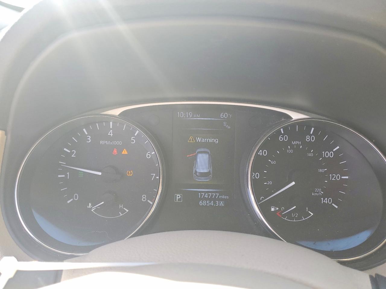 2014 Nissan Rogue sv