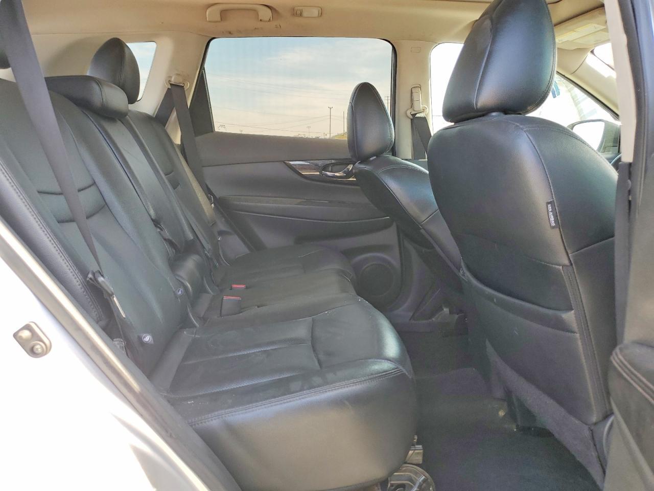 2017 Nissan Rogue sl