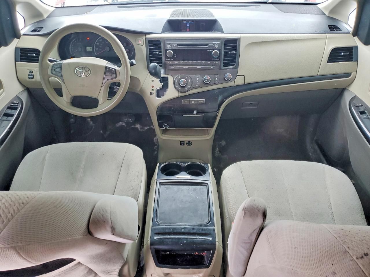 2012 Toyota Sienna le