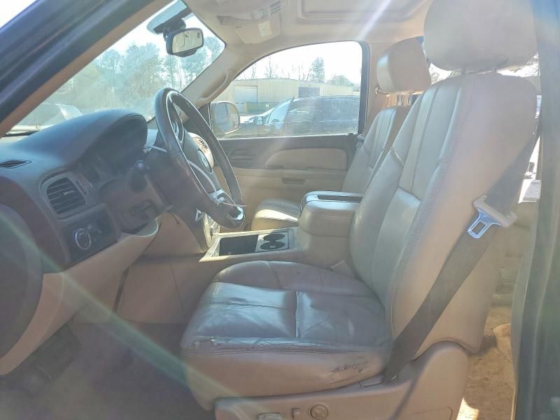 2008 GMC Yukon xl C1500