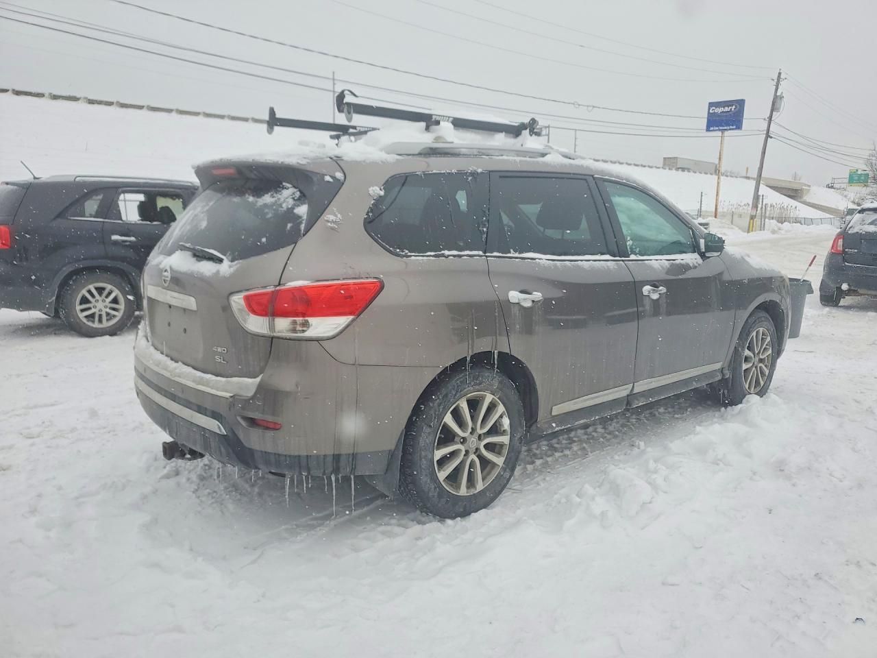 2014 Nissan Pathfinder s