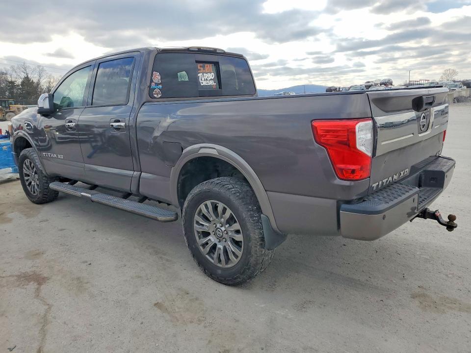 2016 Nissan Titan XD SL