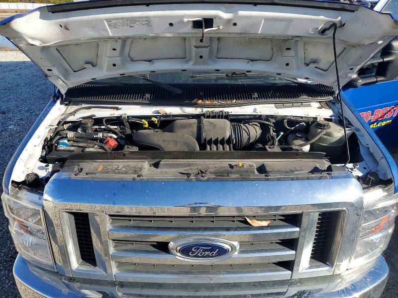 2019 Ford E350 BOX Truck