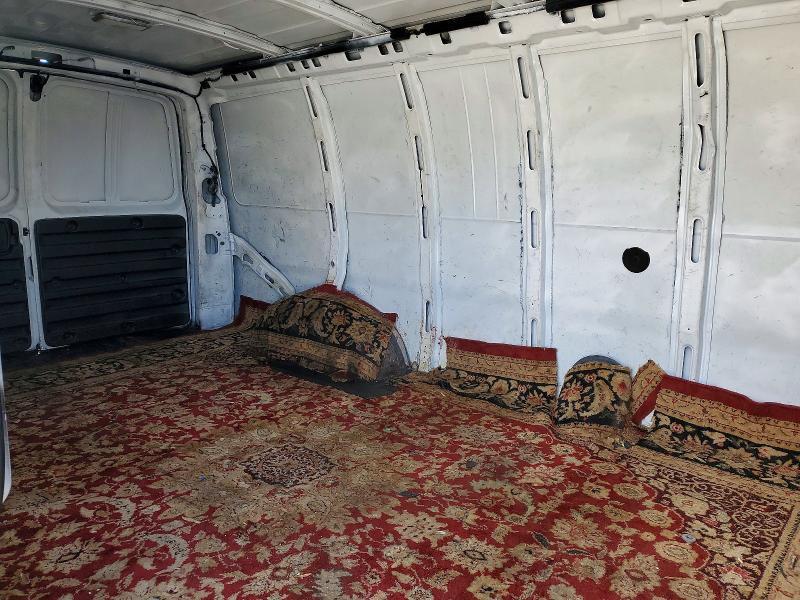 2008 GMC Savana 3500 Delivery Van