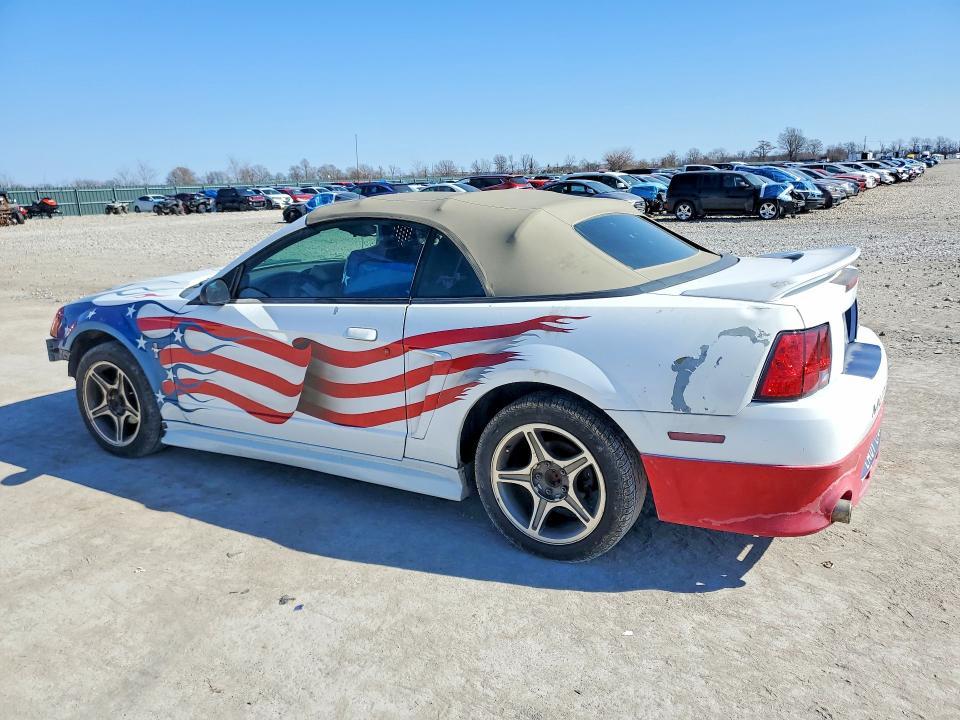 2000 Ford Mustang