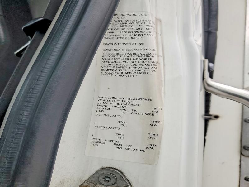 2020 Hino 258/268-Refrigerated BOX Truck