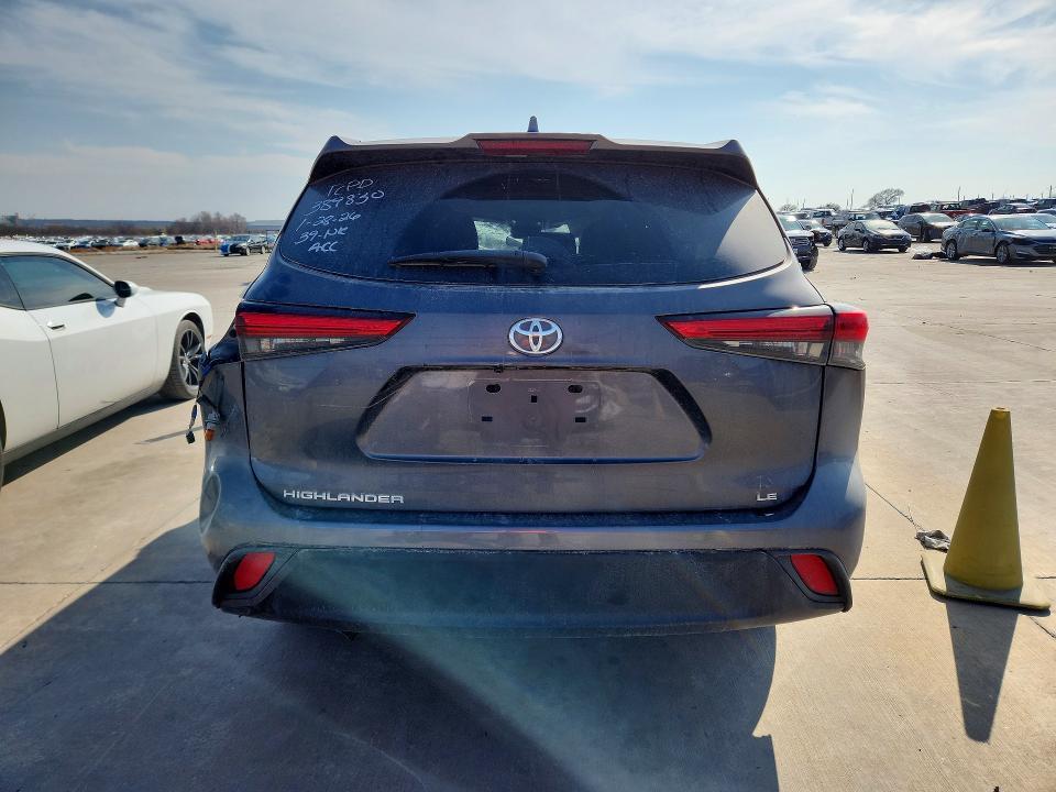 2021 Toyota Highlander le