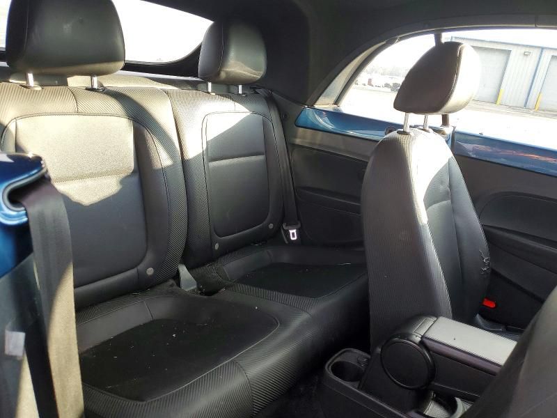 2018 Volkswagen Beetle s