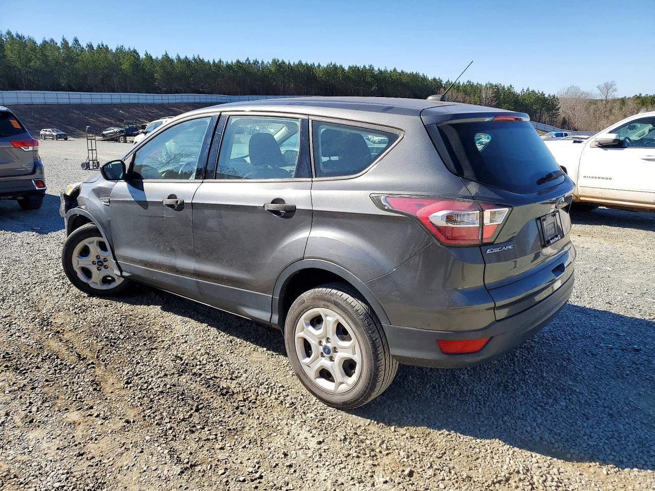 2017 Ford Escape s