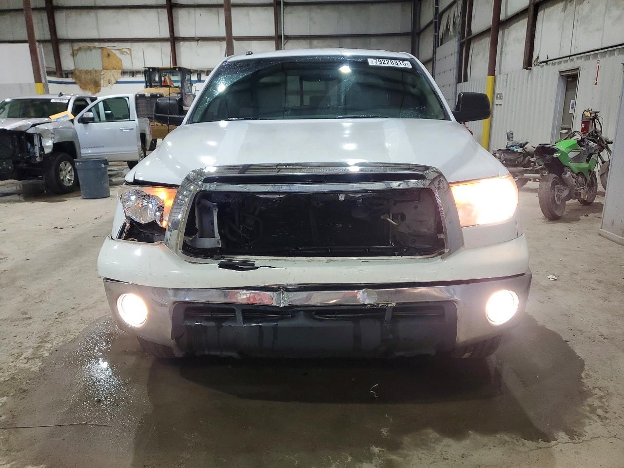 2011 Toyota Tundra Grade