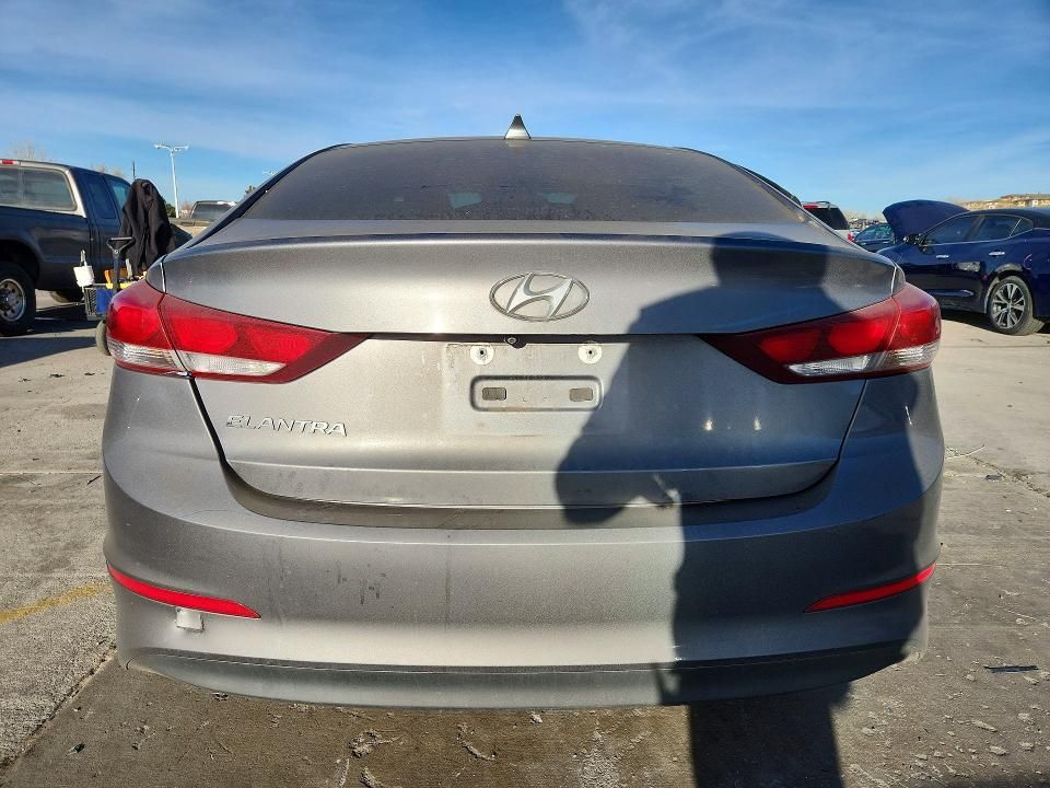 2018 Hyundai Elantra