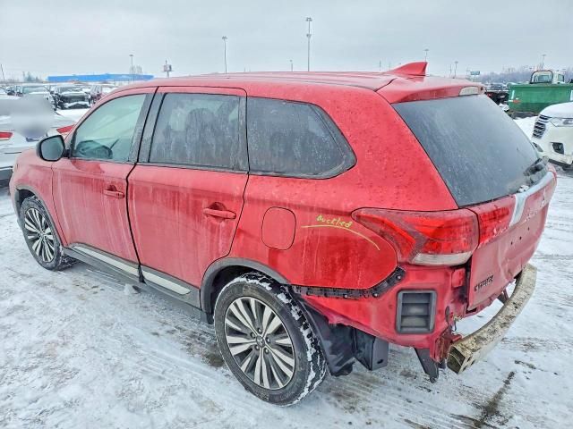 2019 Mitsubishi Outlander es