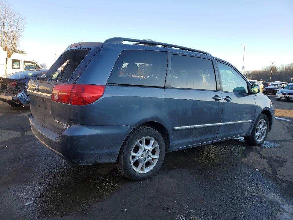 2006 Toyota Sienna xle